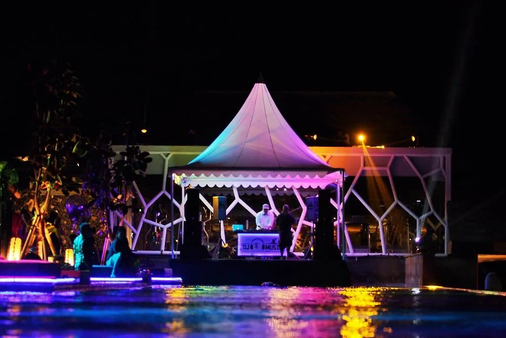 Ts Suites Seminyak