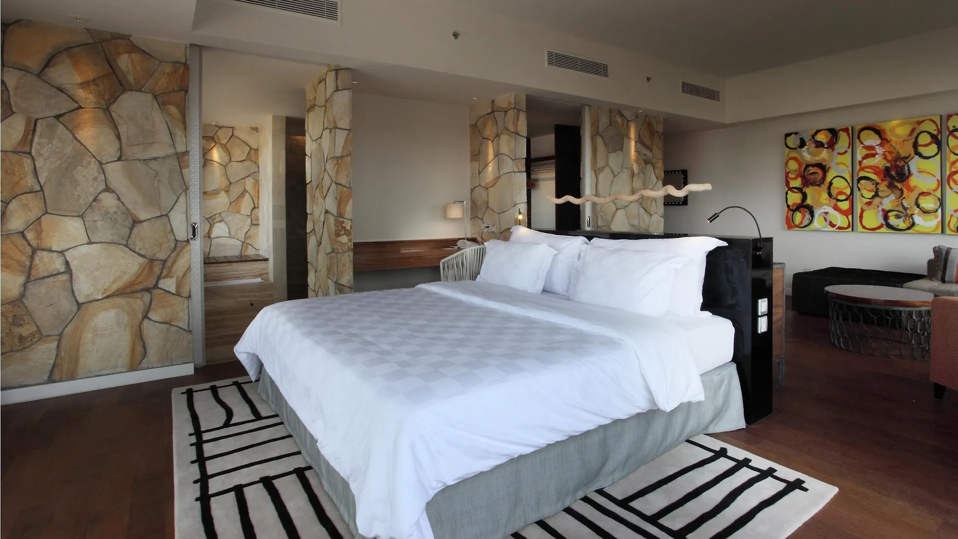 Ts Suites Seminyak  5*, Seminyak (Bali)